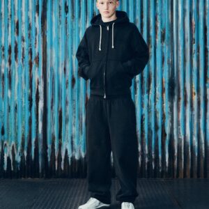 ISLAND KNOCKOUT TRACKSUIT [BLACK] - Image 4