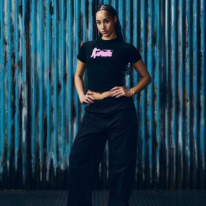 LADIES HIT SQUAD BABY TEE [BLACK] - Image 4